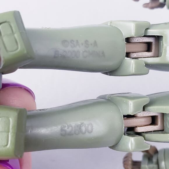 GUNDAM Wing Army Mode Mobile Suit LEO BANDAI - Picture 7 of 8